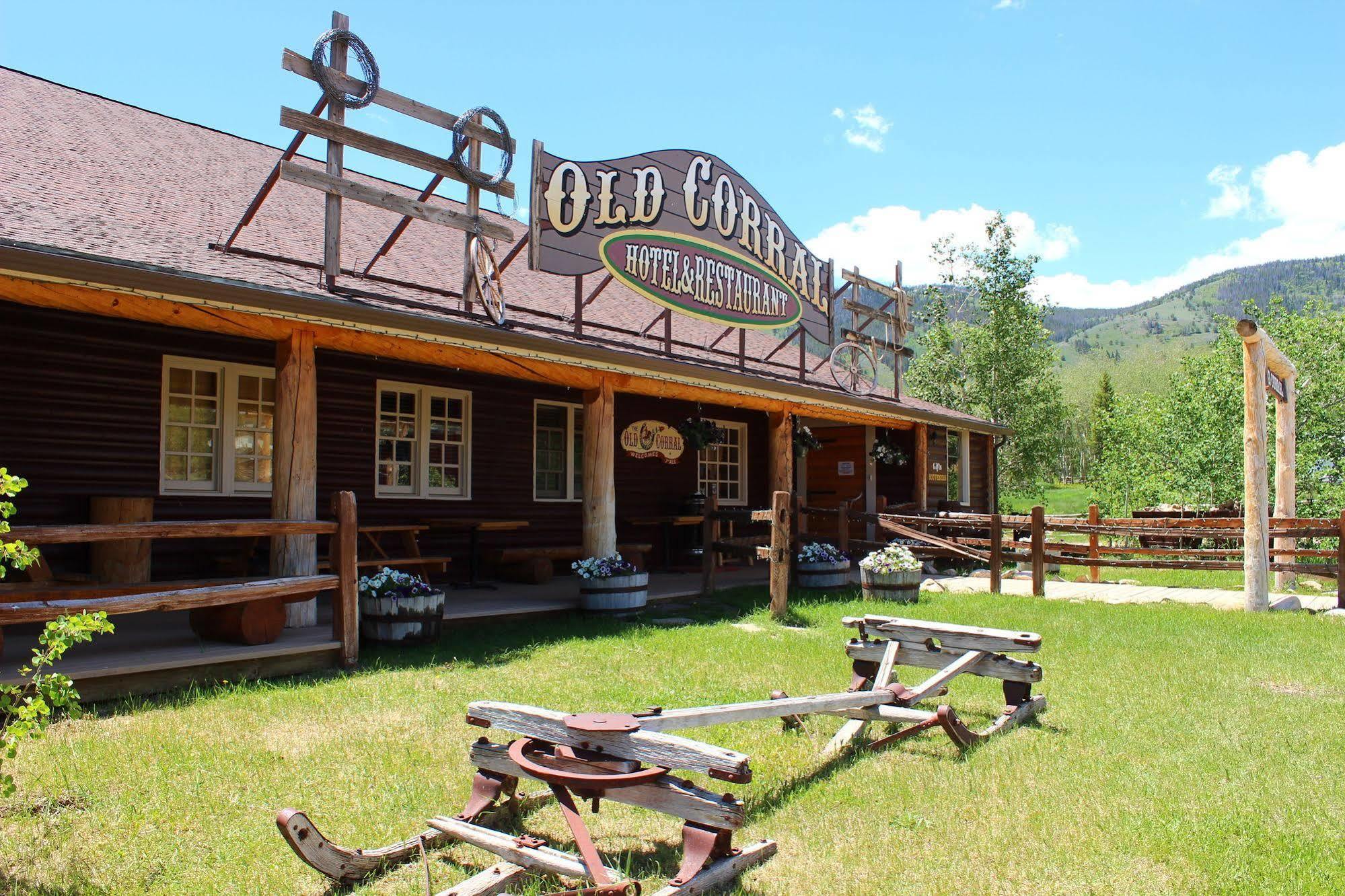 Old Corral Hotel Centennial Zewnętrze zdjęcie